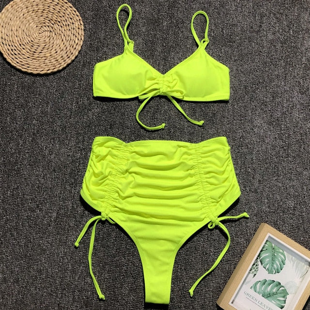 MAILLOT DE BAIN STYLE TRESSÉE