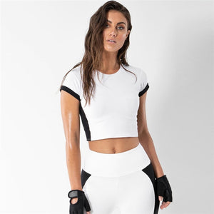 ENSEMBLE CROP TOP T-SHIRT & LEGGINGS